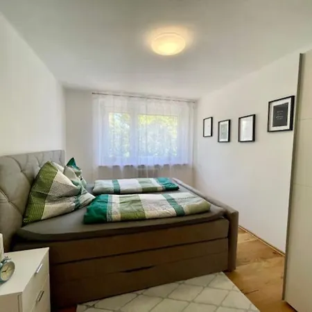 Wohlfuehloase Mit Parkplatz Apartmán *